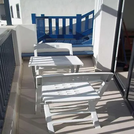 La Caleta Sleeps 6 Wifi Apartment *