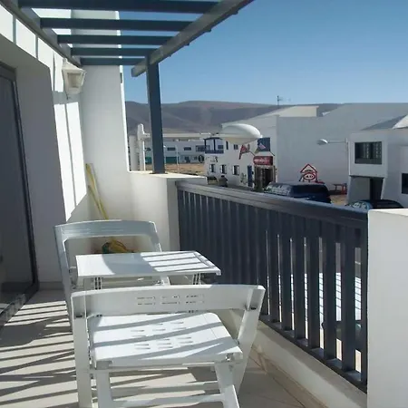 La Caleta Sleeps 6 Wifi Famara