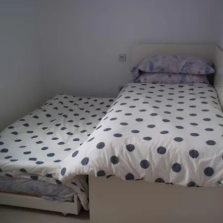 La Caleta Sleeps 6 Wifi * Famara